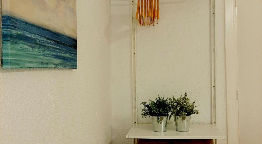 BOHEMIAN & SUITES CATEDRAL -parking photo