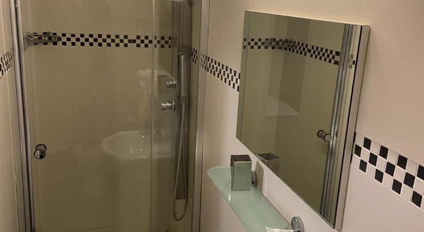 Image of Economy Double Room 6