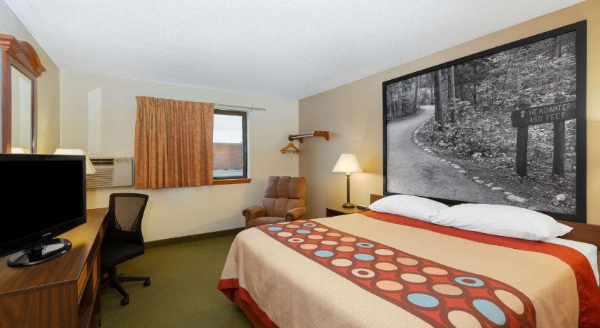 Super 8 By Wyndham Bemidji Mn