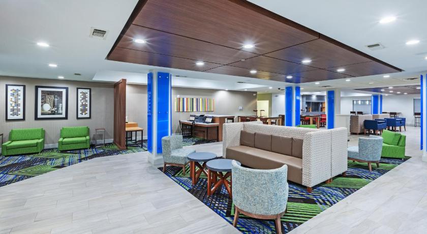 Holiday Inn Express And Suites Longview South I20 photo
