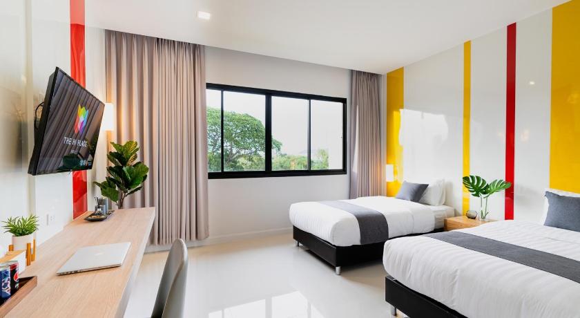 Image of Superior Twin Room 0