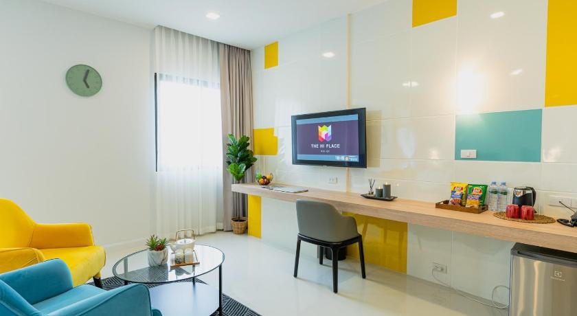 Image of Standard Suite Balcony 11