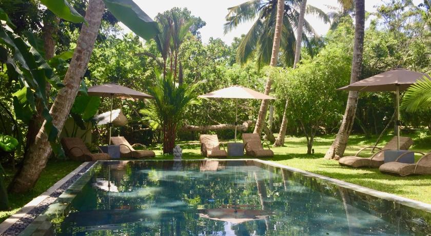 STUTHI VILLA — Hotel in Unawatuna