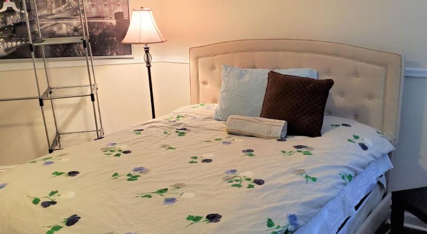 JHU Guesthouse near Campus