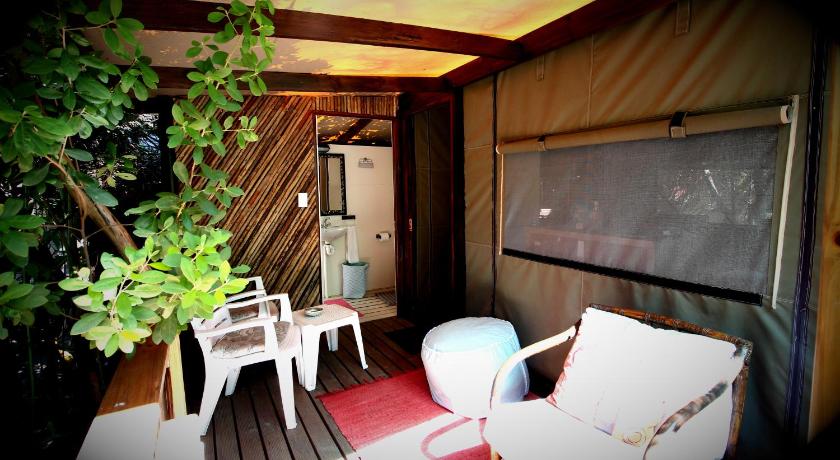 Image of Double Room with Two Double Beds 3