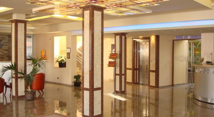National Palace Spa & Wellness Hotel photo