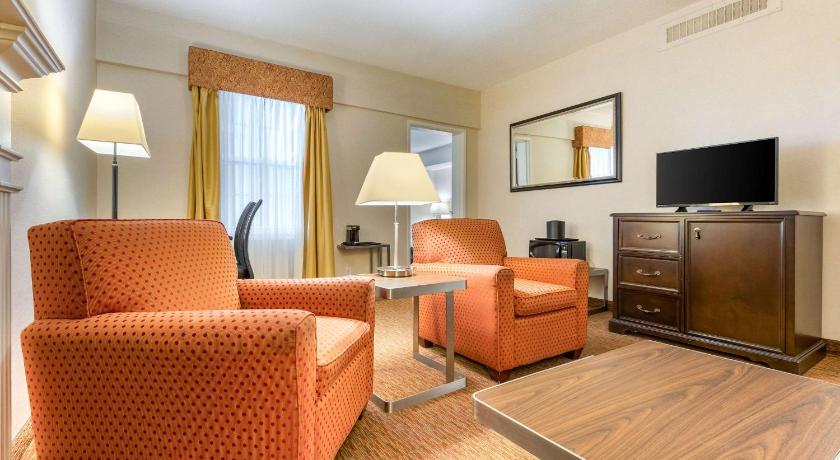 Quality Inn Hotel Sarnia