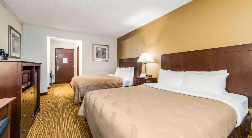 Quality Inn & Suites Lacey I-5