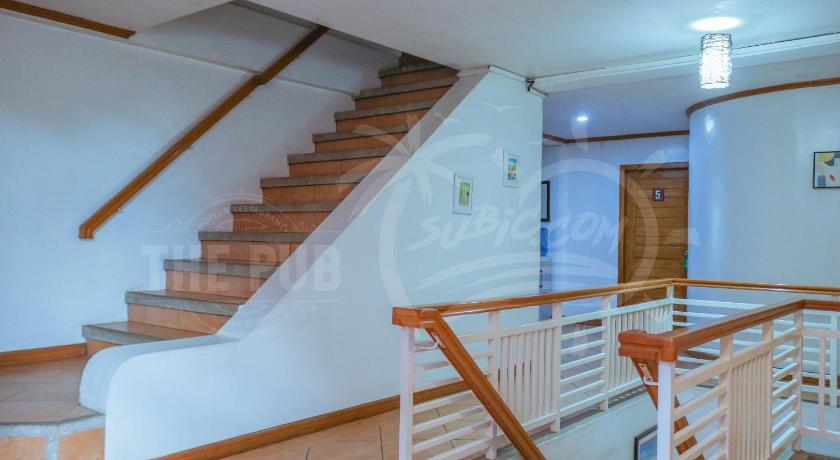 外観 ザ パブ ホテル