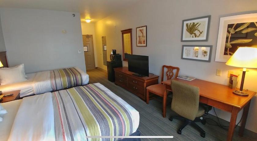 Country Inn & Suites by Radisson, Chambersburg, PA