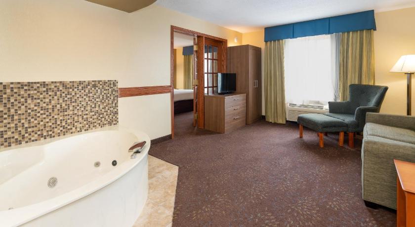 Holiday Inn Express St. Paul South - Inver Grove Heights