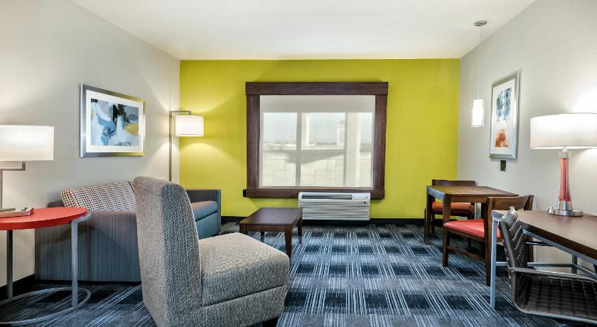 Holiday Inn Express & Suites Round Rock - Austin N