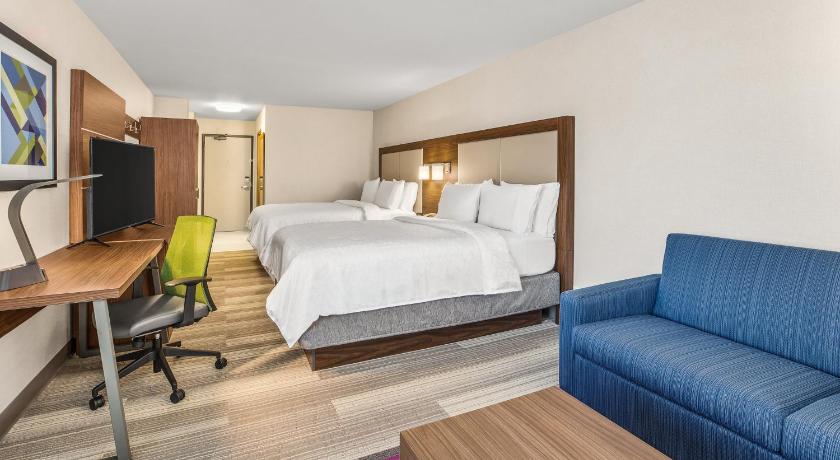 Holiday Inn Express Hotel & Suites Tacoma