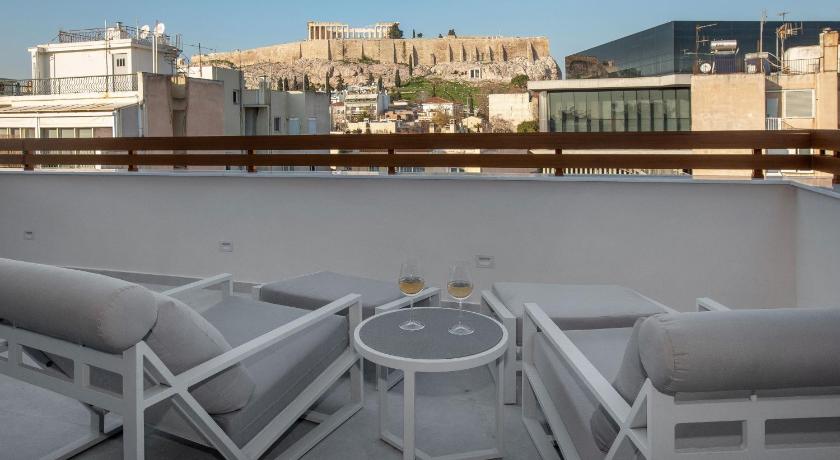 Acropolis Golden Suites by GHH