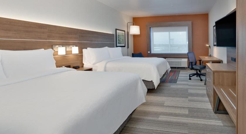 Holiday Inn Express & Suites Plano East