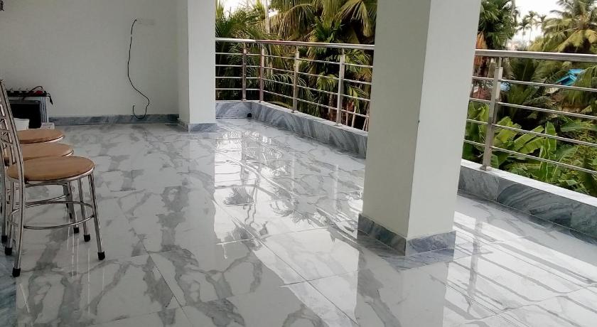 Om Guest House - CORAL INN photo