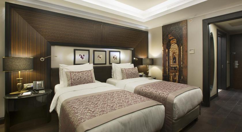 Image of Executive Room with Sea View 8