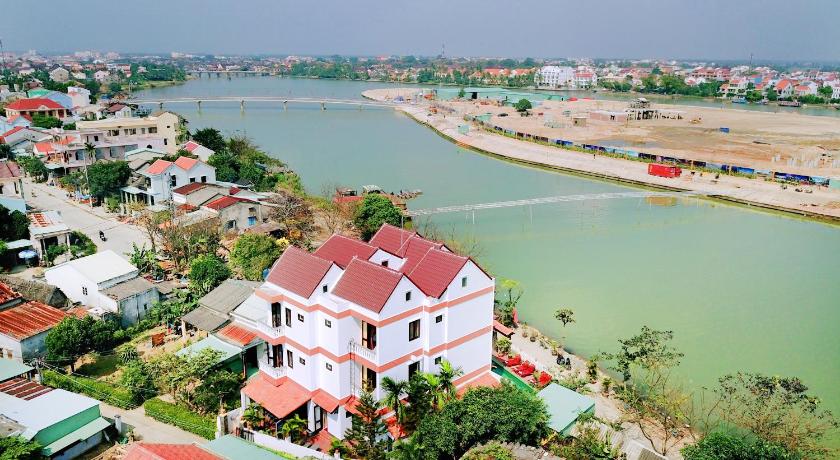 Blue River Villa photo