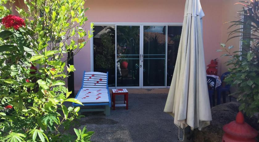 Pandora Lifestyle Hotel - image 8