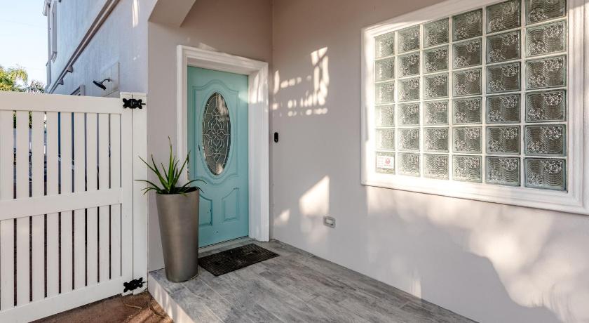 Pura Vida Unit A photo