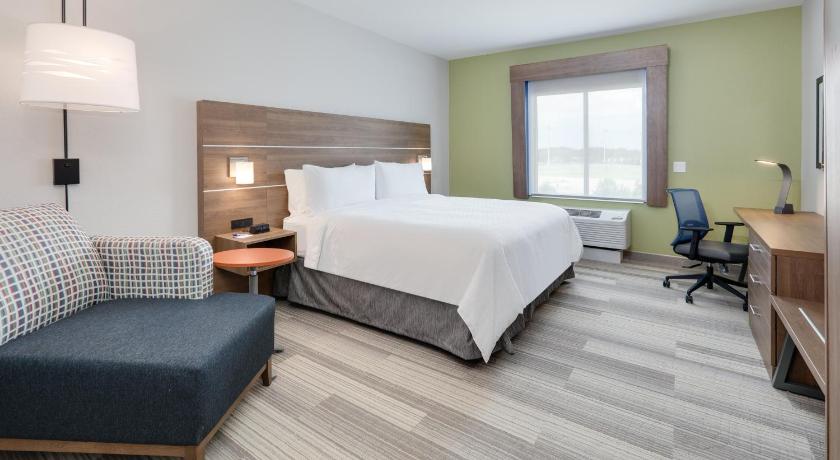 Holiday Inn Express And Suites Plano - The Colony