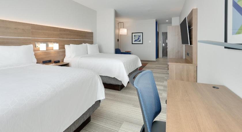 Holiday Inn Express And Suites Plano - The Colony