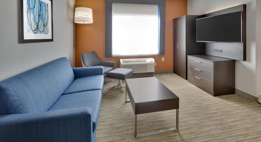 Holiday Inn Express Hotel & Suites Duncanville