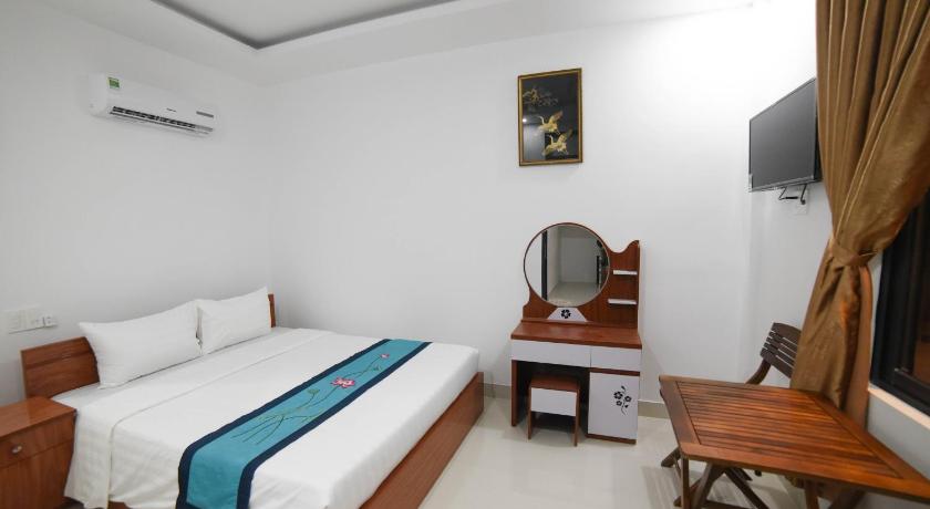 Image of Garden View Room 11