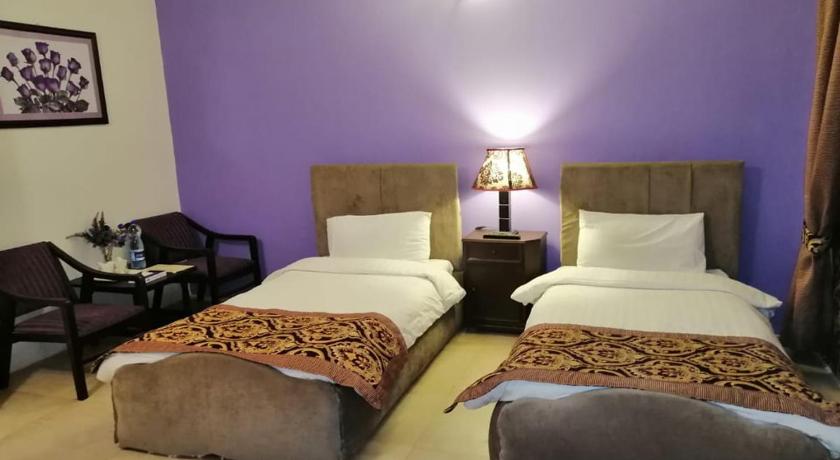 Hotel Sunway Murree photo
