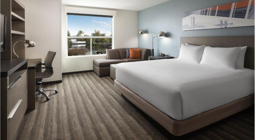 Hyatt House San Jose Airport