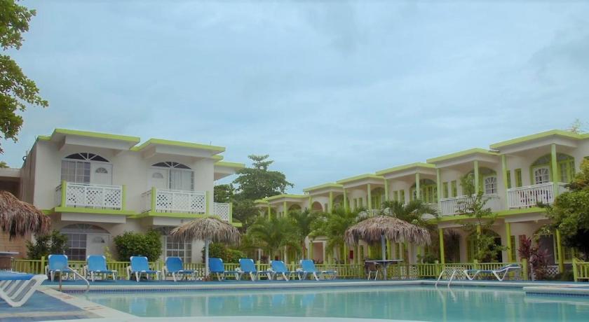 Fun Holiday Beach Resort photo