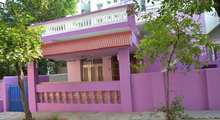 Manohar's Home — Hotel in Tirupati