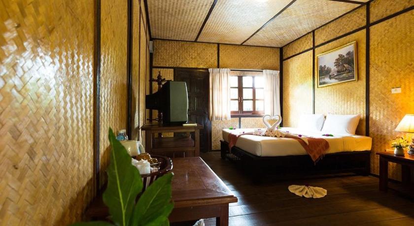 Image of Floating House 0