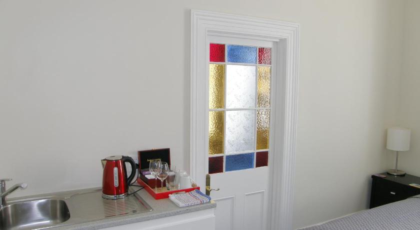Image of Family - 2 Rooms 11