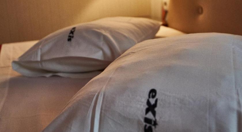 Exis Hotel