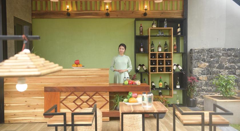 Tam Coc Marina villa photo