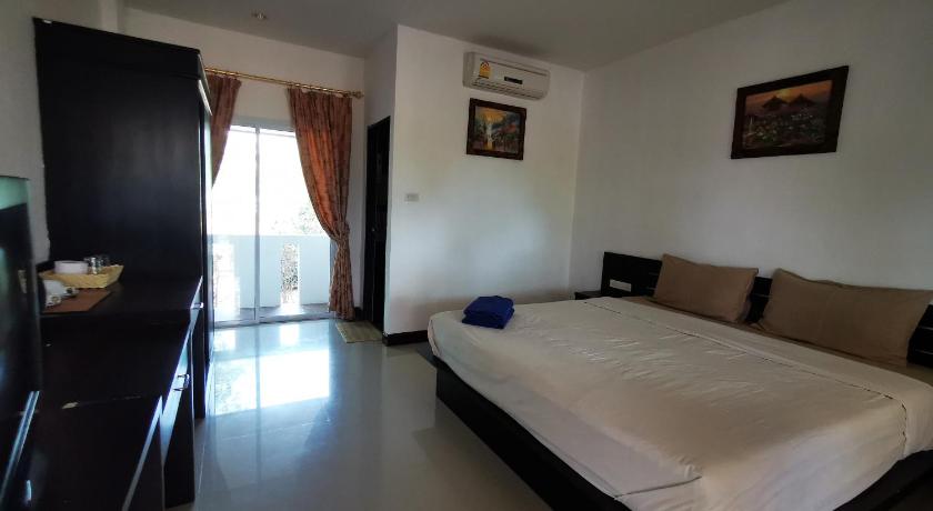 Image of Standard King Bed 3