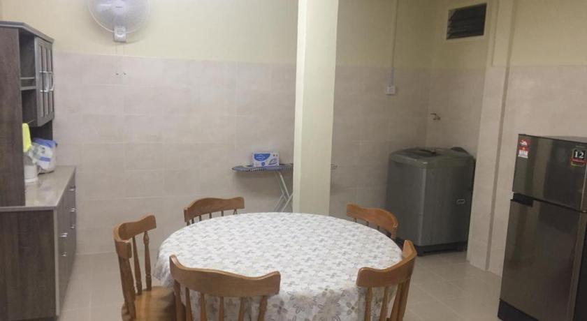 WARDAH HOMESTAY photo