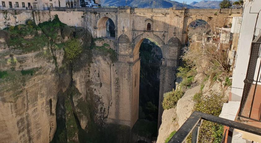 Apartamento Balcones del Tajo — Hotel in Ronda