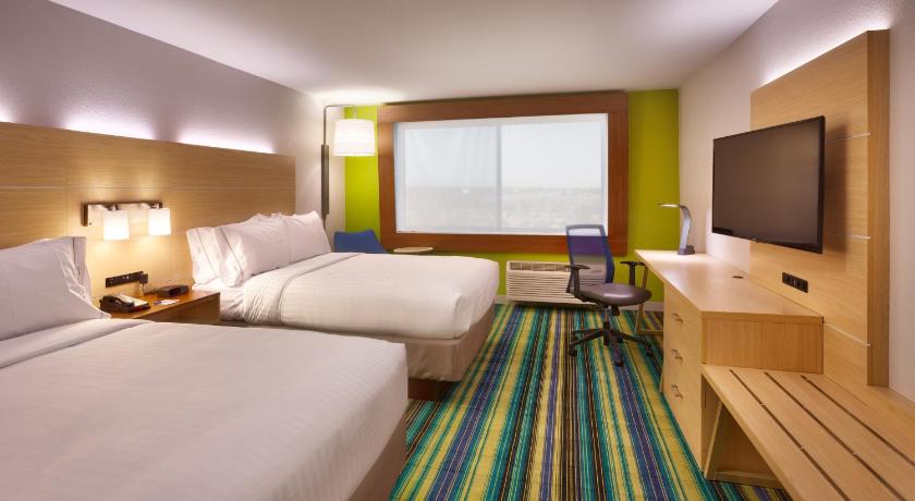 Holiday Inn Express & Suites Phoenix West - Buckeye