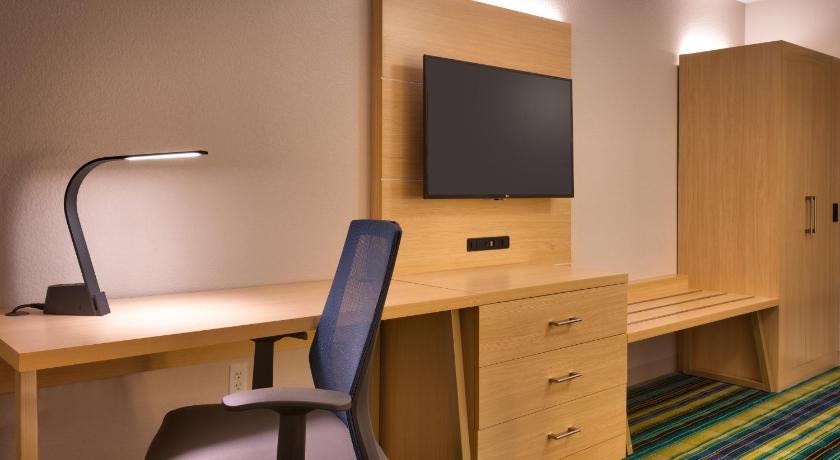 Holiday Inn Express & Suites Phoenix West - Buckeye