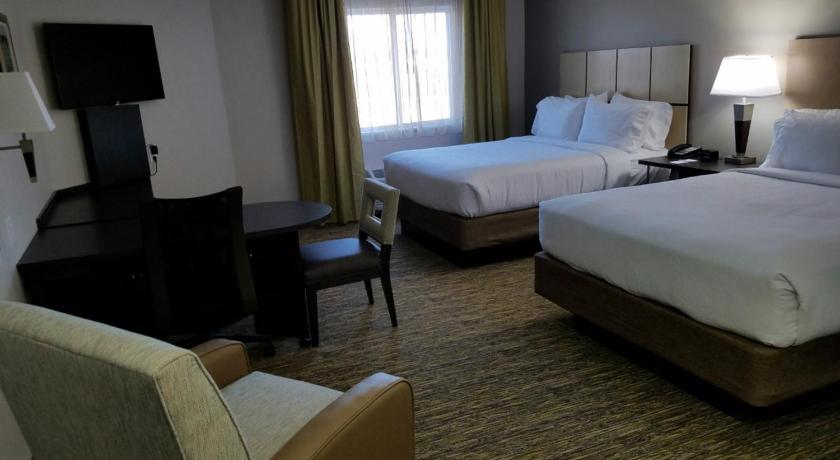 Candlewood Suites : Kansas City - Independence photo
