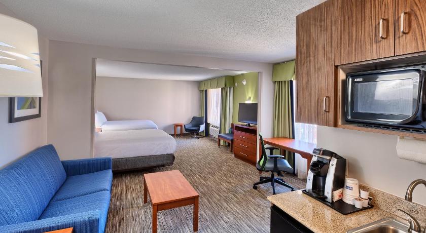 Holiday Inn Express Hotel And Suites Raleigh North - Wake Forest