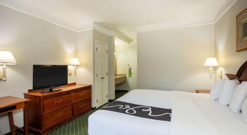La Quinta Inn & Suites by Wyndham Melbourne Viera