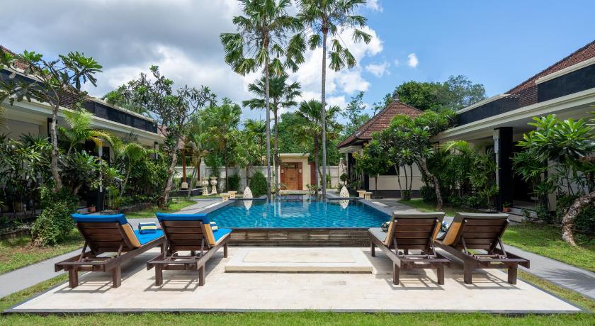 Benian Villas photo