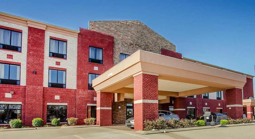 SureStay Plus Hotel By Best Western Portland Route 52 West