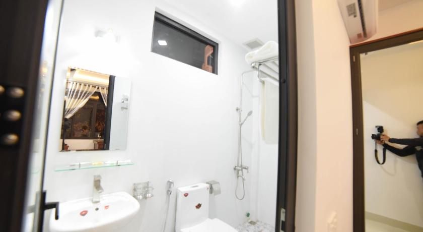 Image of Family Room 2