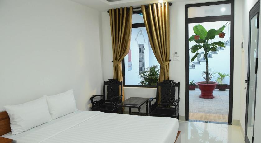 Image of Garden View Room 1