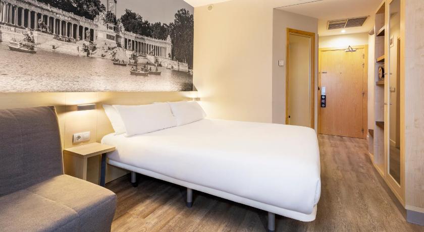 B&B Hotel Madrid Aeropuerto T1 T2 T3