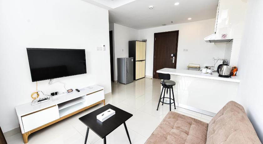LOVINA 17-11 at Harbour Bay Residences - image 11
